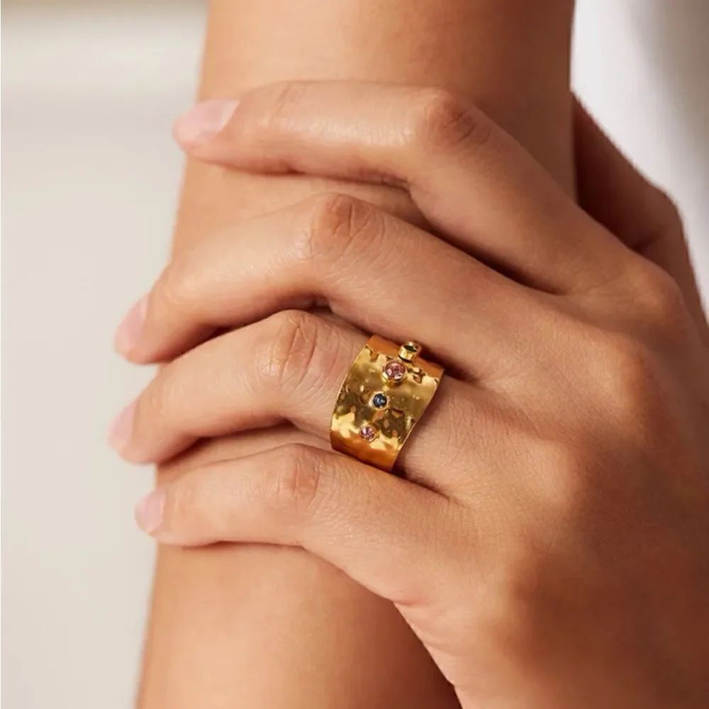 Vintage diamond ring N578